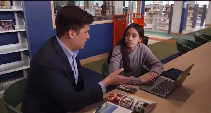 She Graduated With Honors But She Can't Read